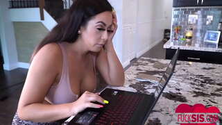 Sis 나를 사랑하-키키 Klout